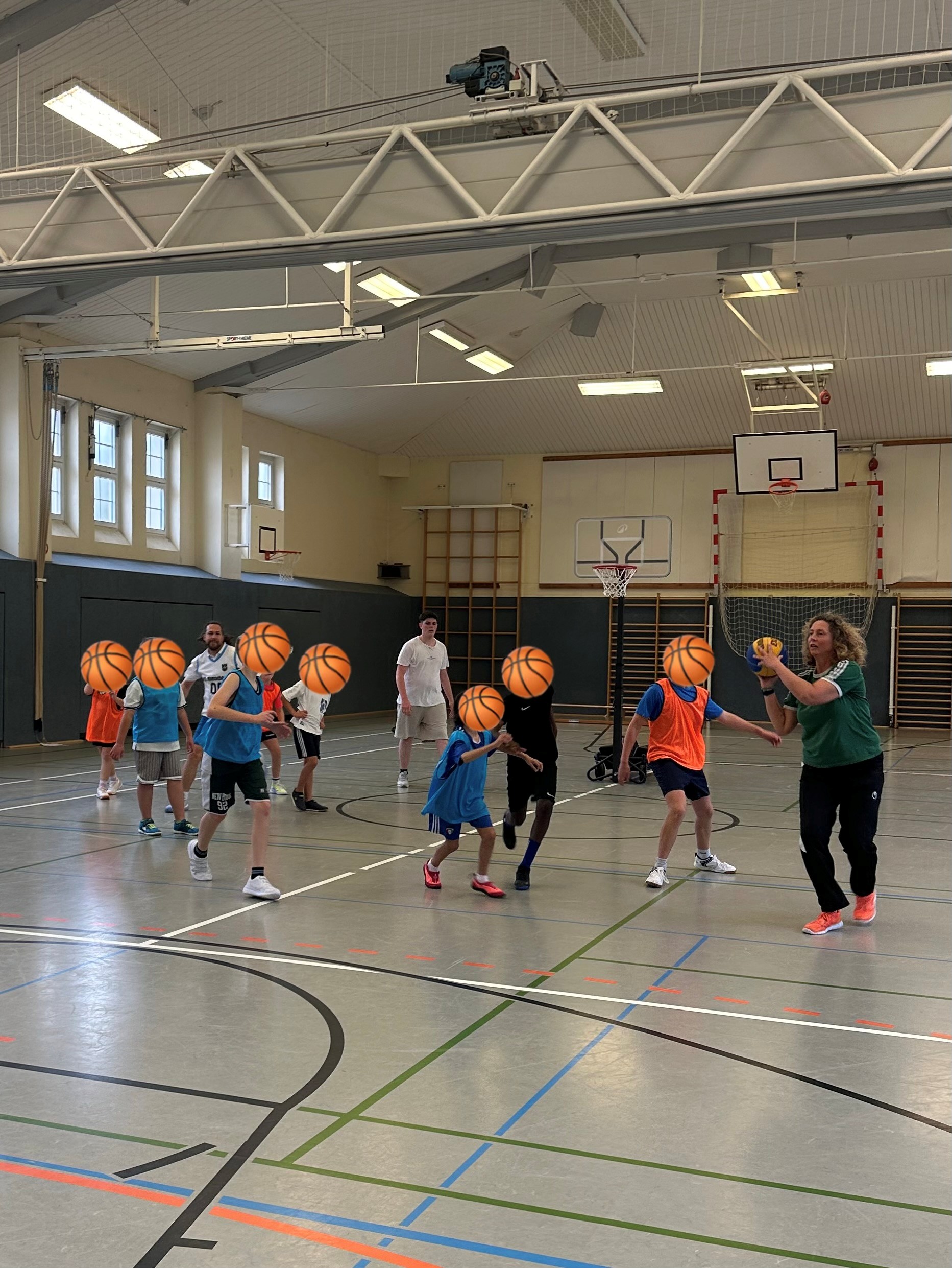 Du betrachtest gerade 🏀 Basketball beim Herbstferienprogramm! 🧡